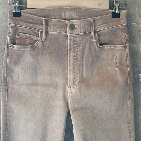 MOTHER JEANS Size 26 Excellent condition. The Stunner Zip Ankle Step Fray - Picture 5 of 12